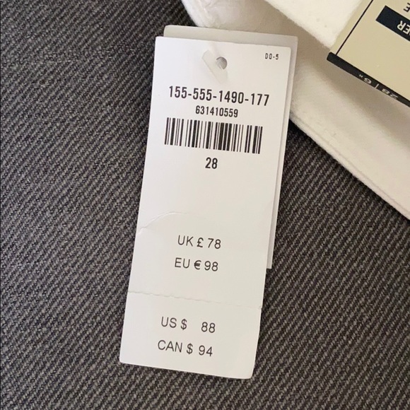 Abercrombie & Fitch BRAND NEW white skinny jeans - Picture 7 of 7